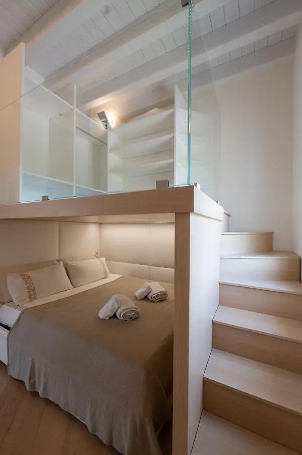 L'Angelica Loft Apartment Lake View - Desenzano Del Garda